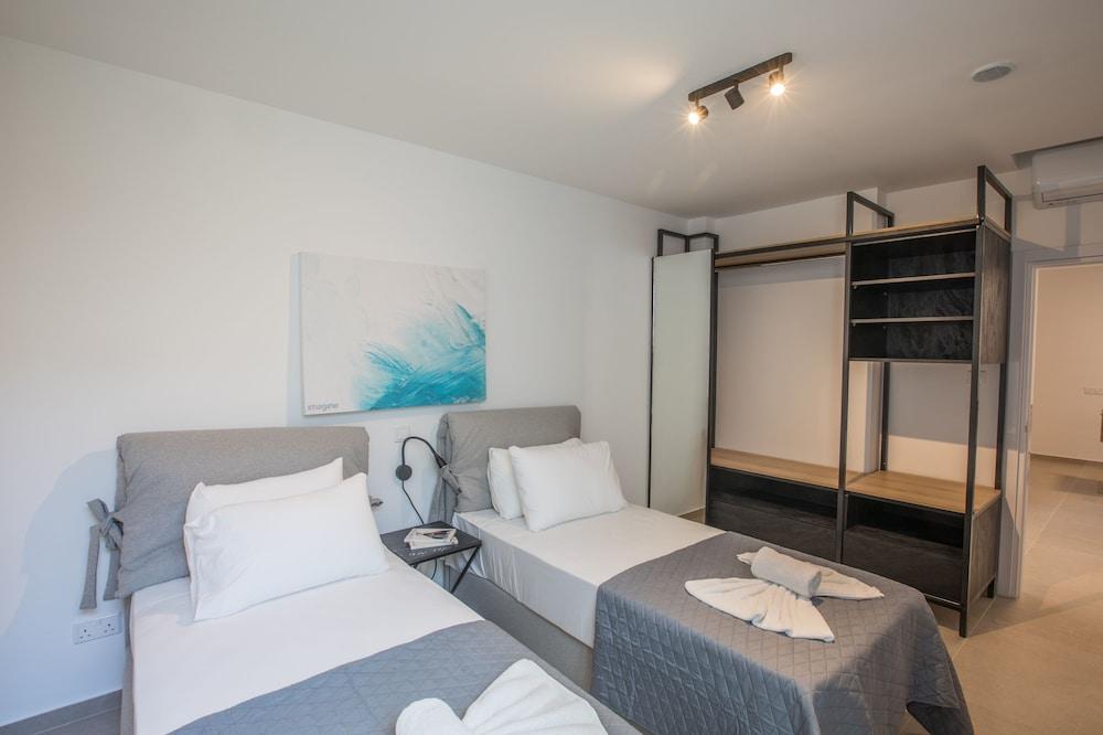 Protaras Elite Pearl Villa Ep14