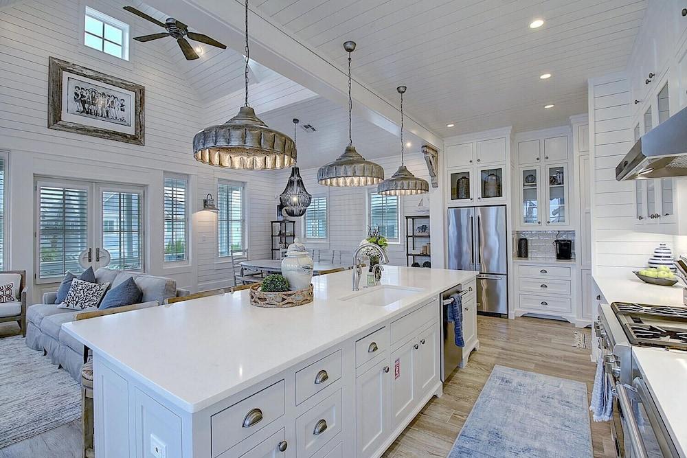 Beachful Easy Feeling 117 CE