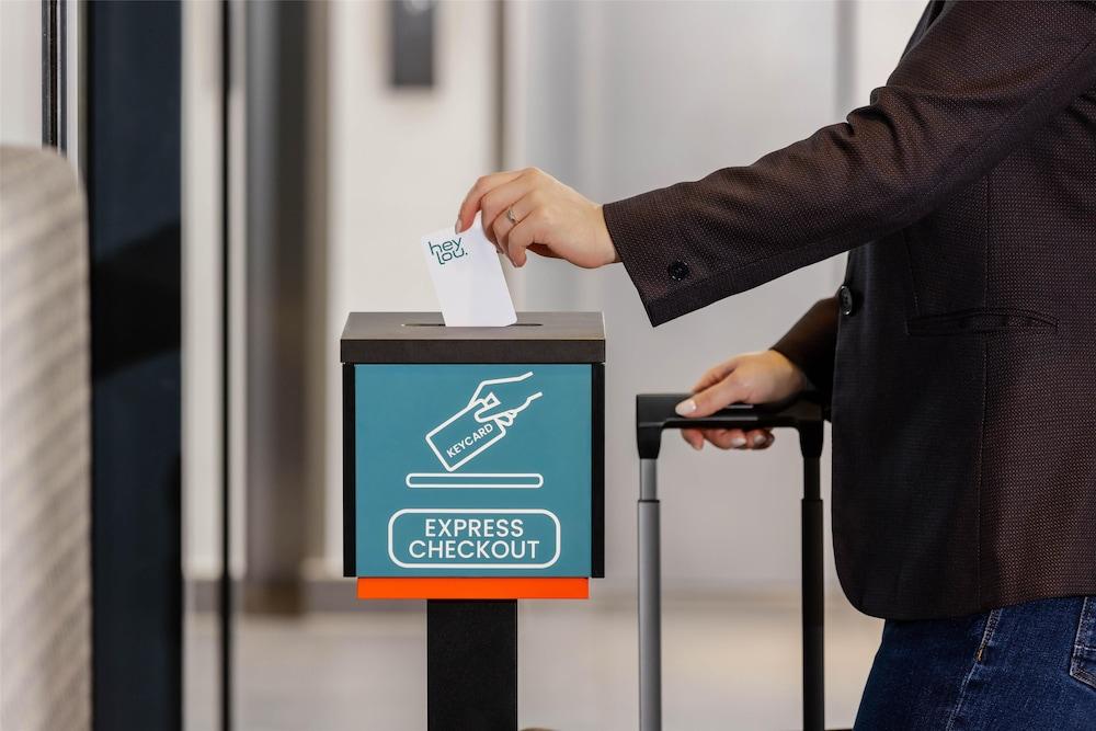 Hey Lou Hotel Karlsruhe Messe