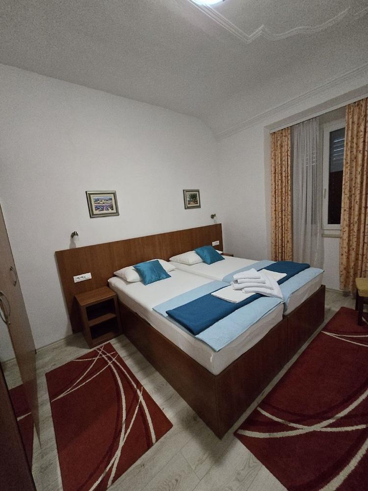 Anima Mea Old Town Apartment