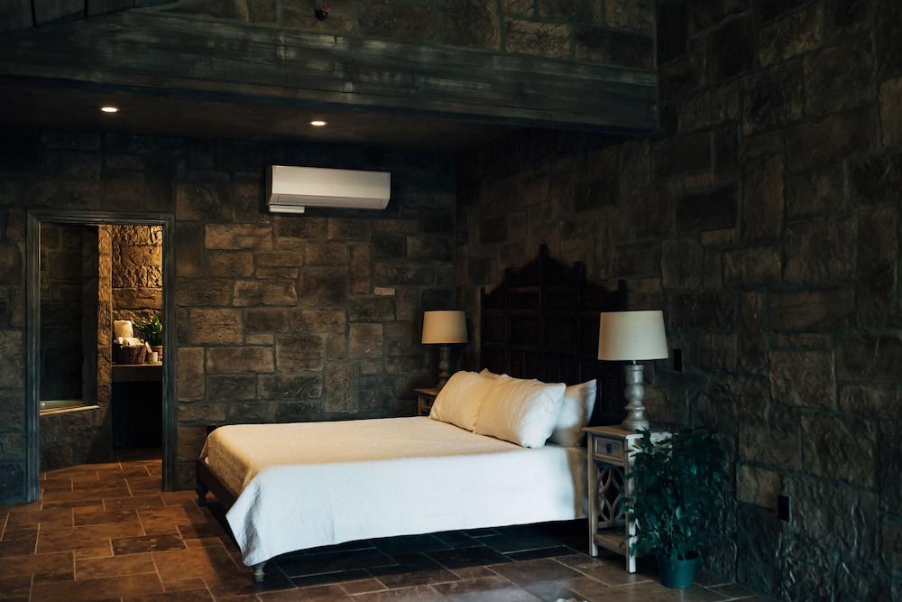 The Inn at Zaca Creek