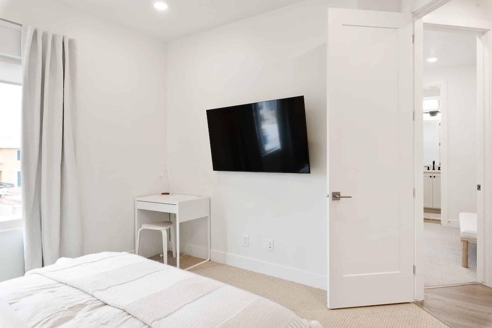 The Pad by RedAwning