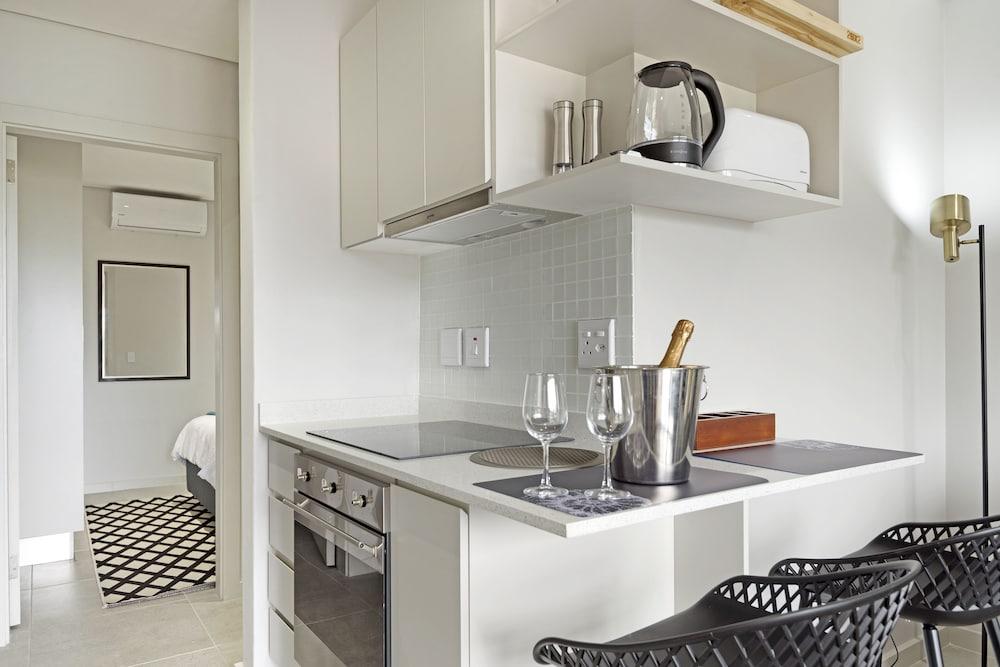 601 at Two six two Florida Road