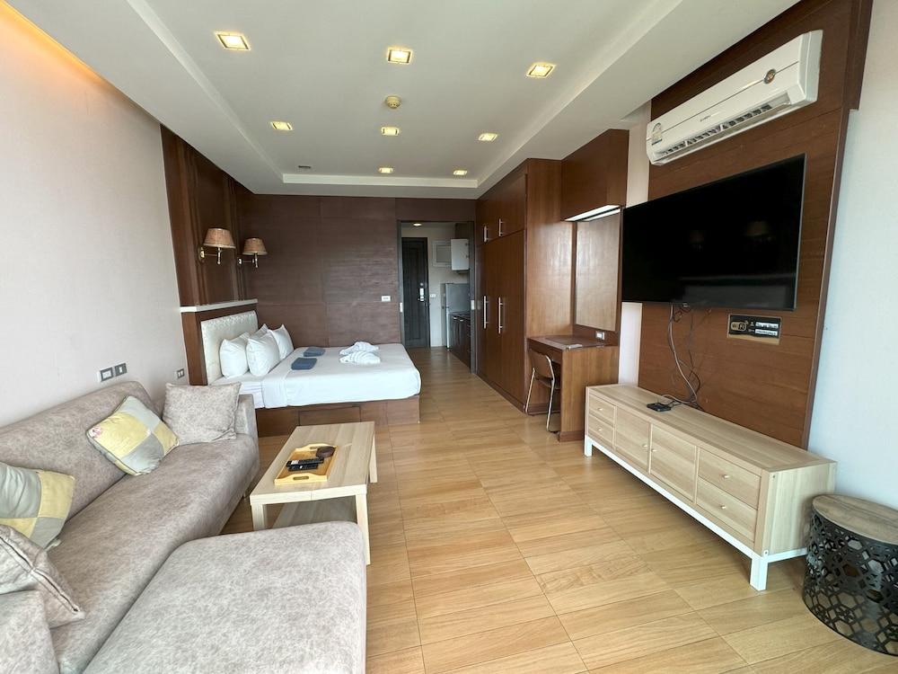 Sea and Sky Condominium by Lofty