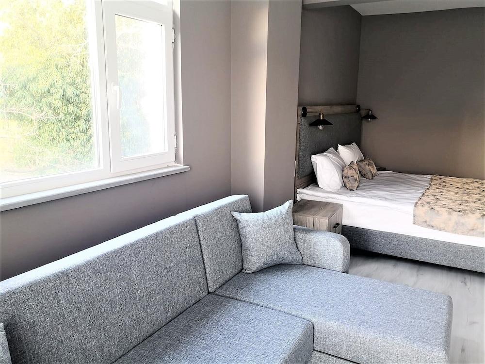 HBS Boutique Hotel & Restaurant