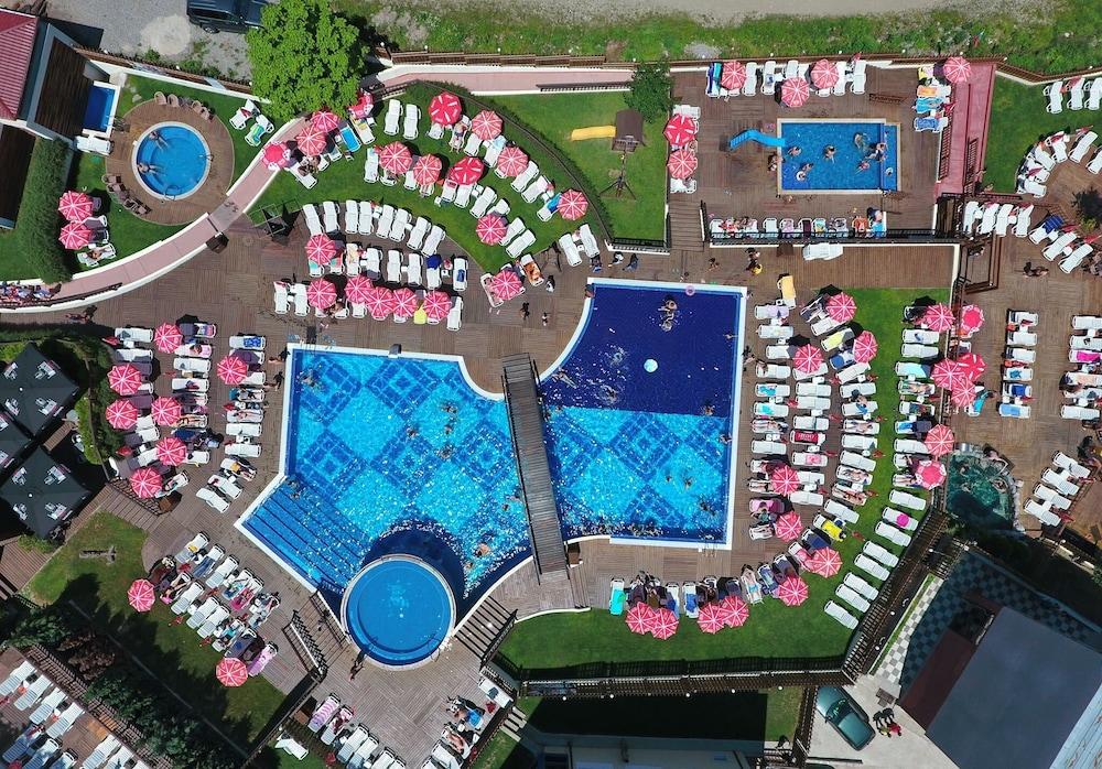 The Five Elements Hotel