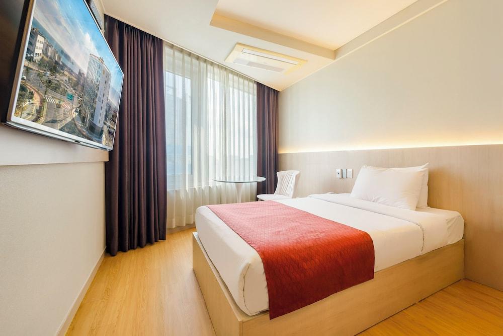 Shinshin Hotel World Cup