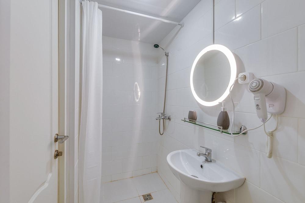 Travelto Fontanka 87