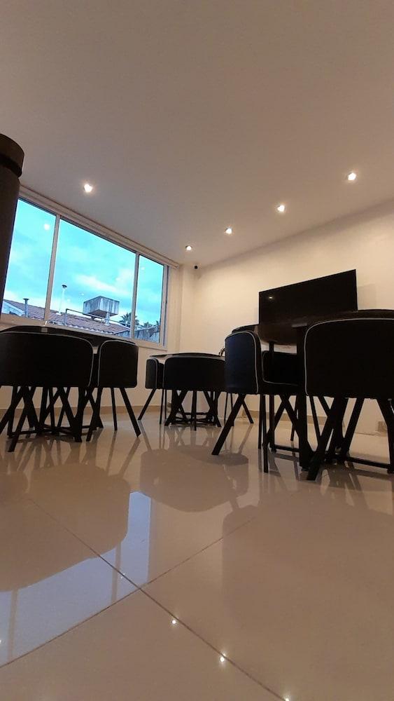 Hotel Dinastía Boutique