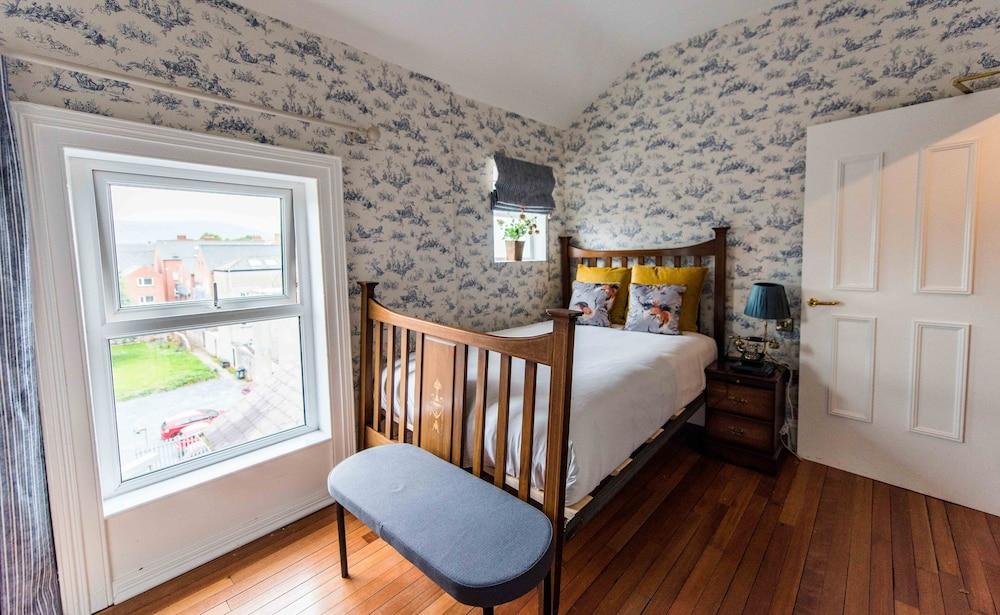 The Harrison Chambers of Distinction