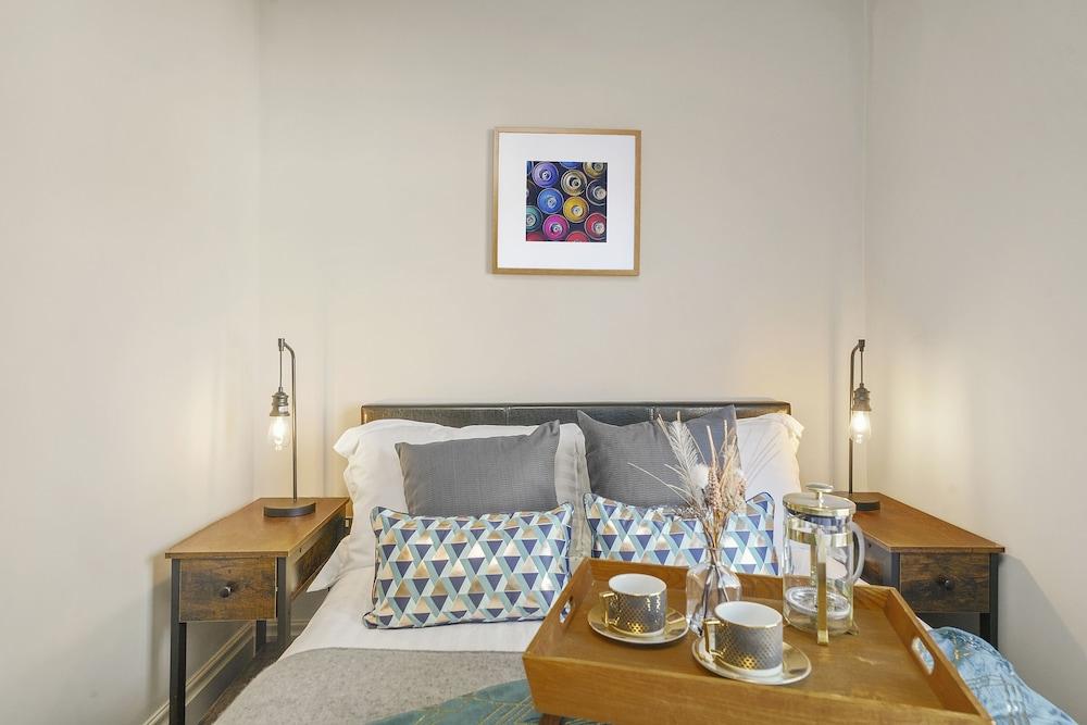 Stone Pit Apartments