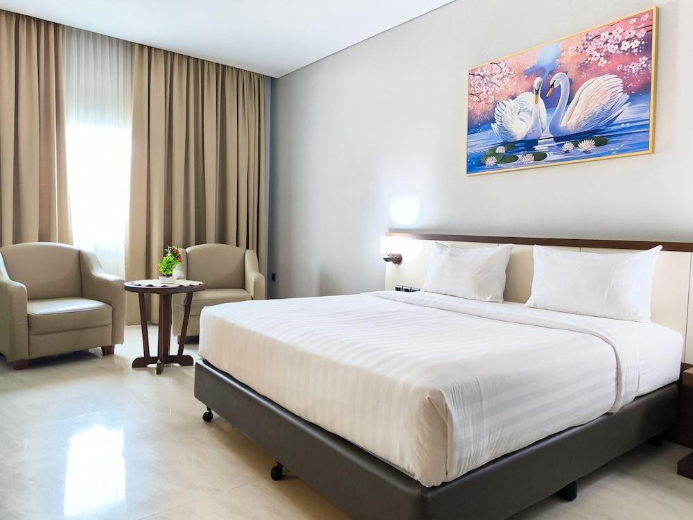 Rylich Panorama Hotel