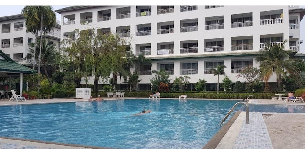 Baan Suan Lalana Sa Floor 5 Room 516