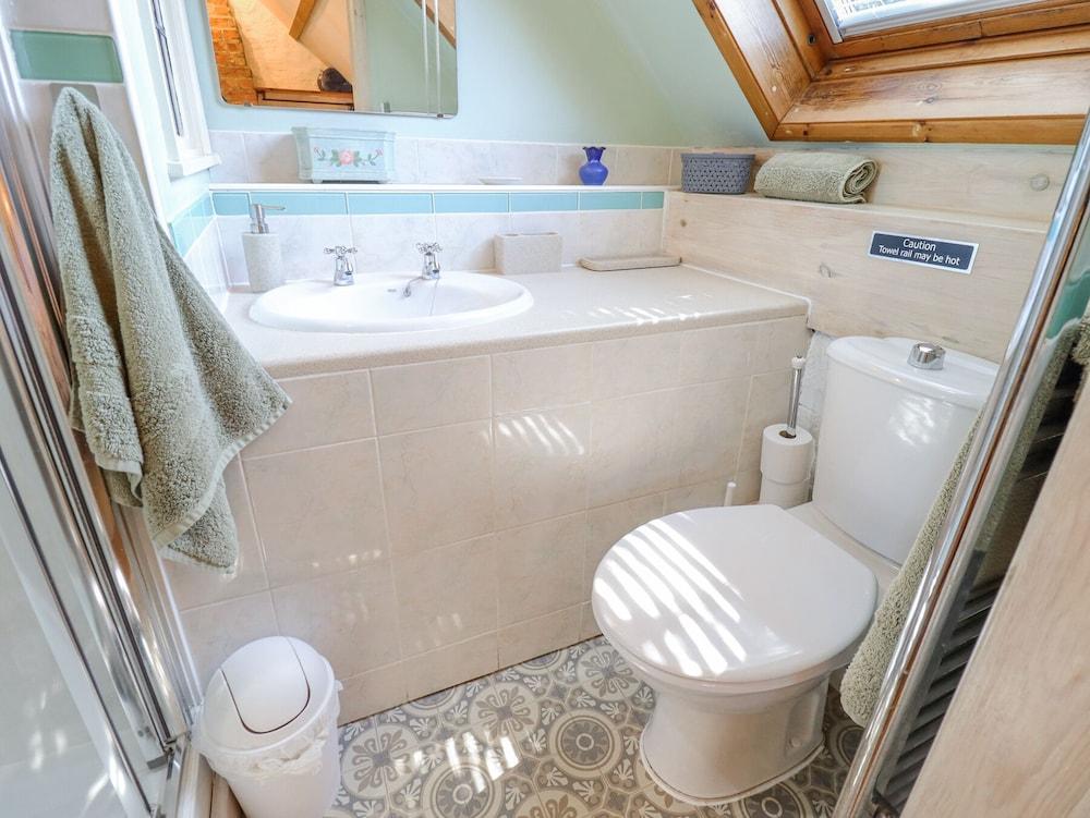 Old Blacksmiths Cottage