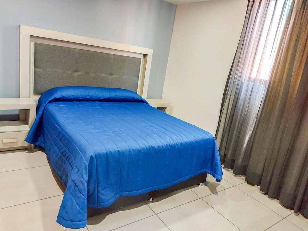 Villas Analco Apartments