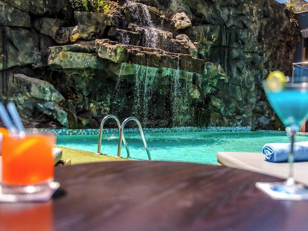 Prideinn Azure Hotel Nairobi 2