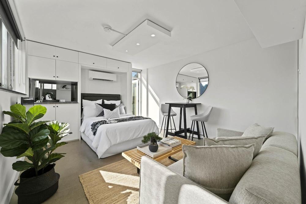 Modern Potts Point Studio