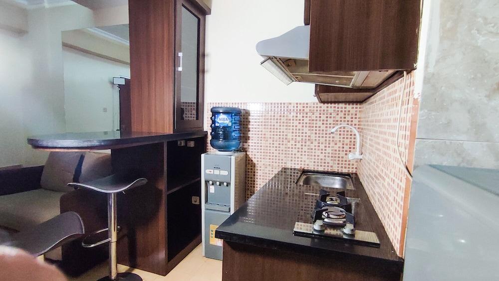 Lily Room at Apartment Cibubur Village