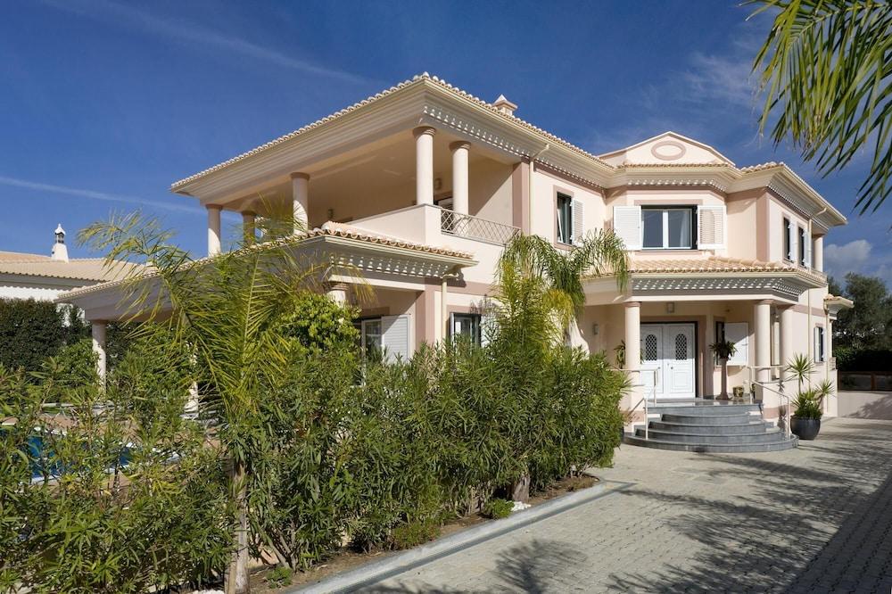 Villa Cor de Rosa in Albufeira
