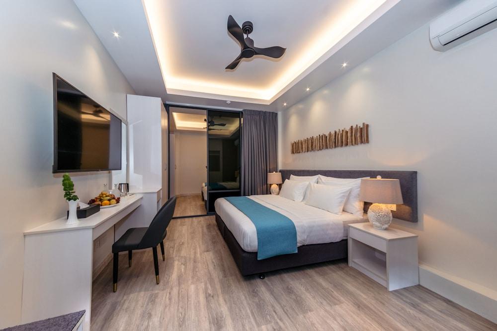 Sky Beach Maldives Hotel