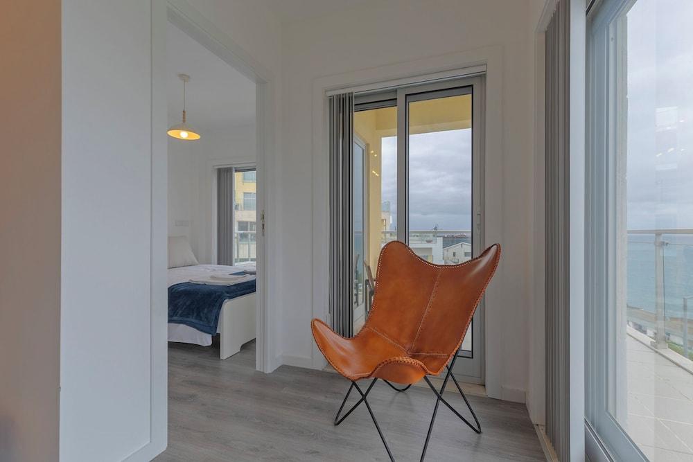 A-MO Sesimbra by Trip2Portugal