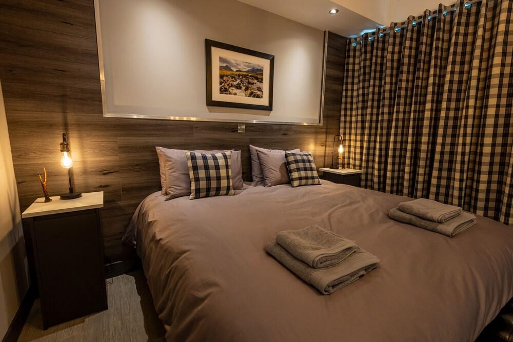 Kinloch Ainort Apartments