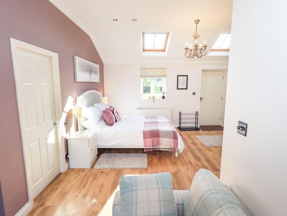 The Garden Suite at Fiddler Hall Barn