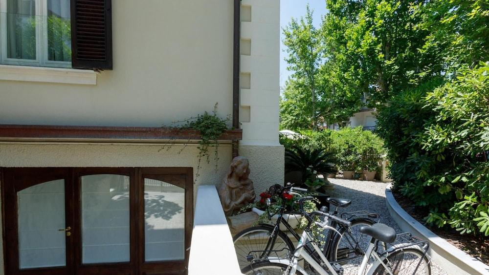 Rn-c357-dpre31at - Villa Corona 8