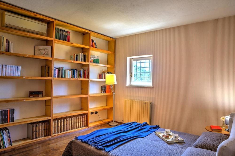 Casa Degli Oleandri 8