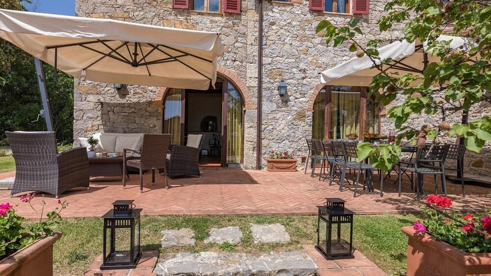 Villa Santa Maria 14