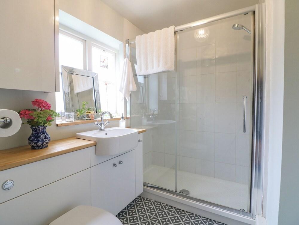 The Snug No 35 West End