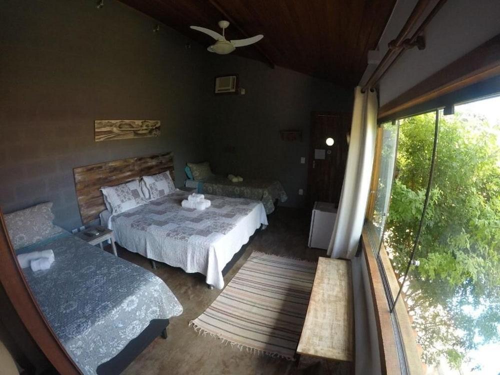 Pousada Casa da Aroeira