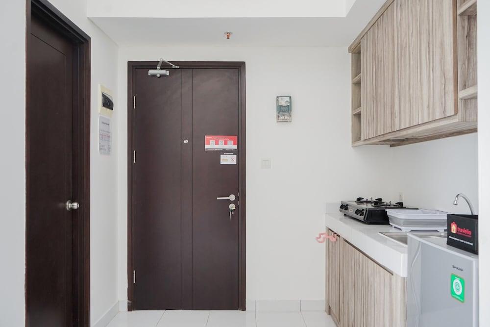 Vibrant And Nice Studio At Casa De Parco Apartment