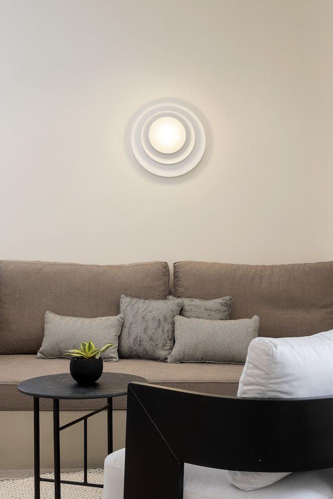 Utopia Suites Santorini