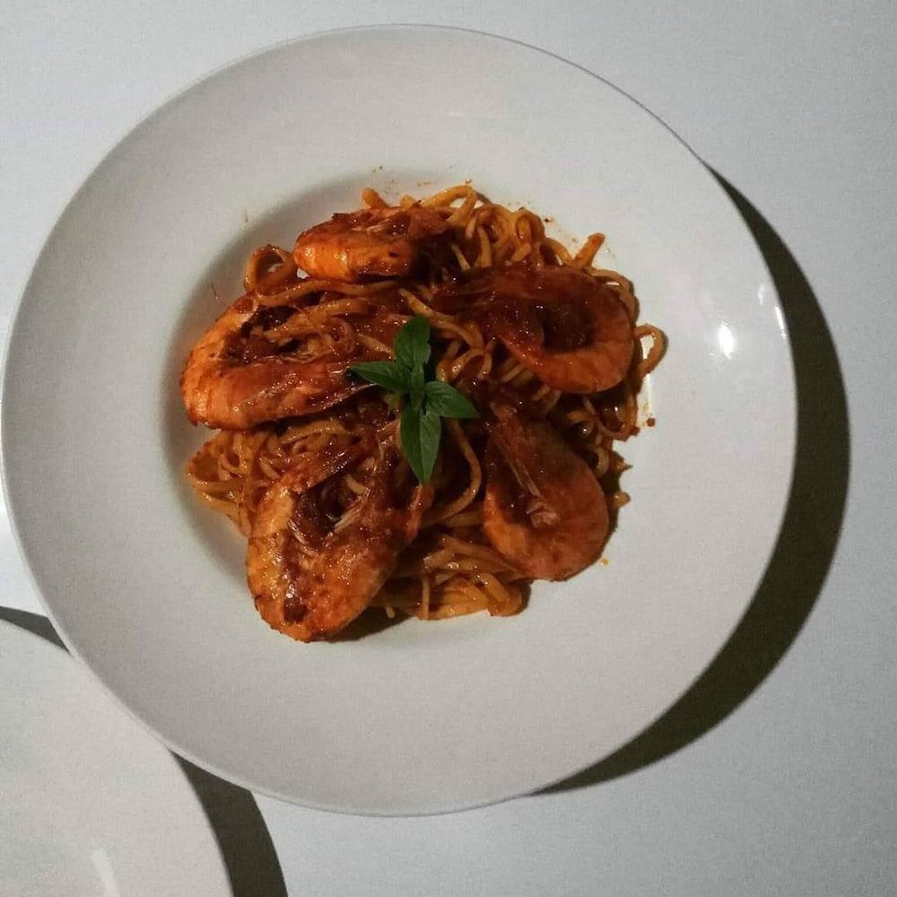 Double Room With Private Bathroom Kitchen Balcony