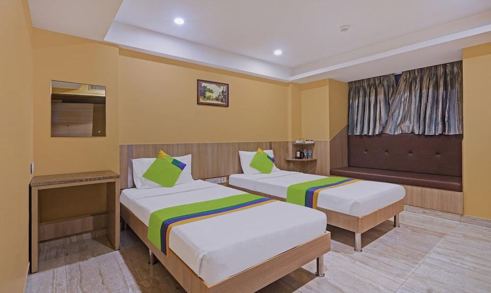 Treebo Fourth Avenue