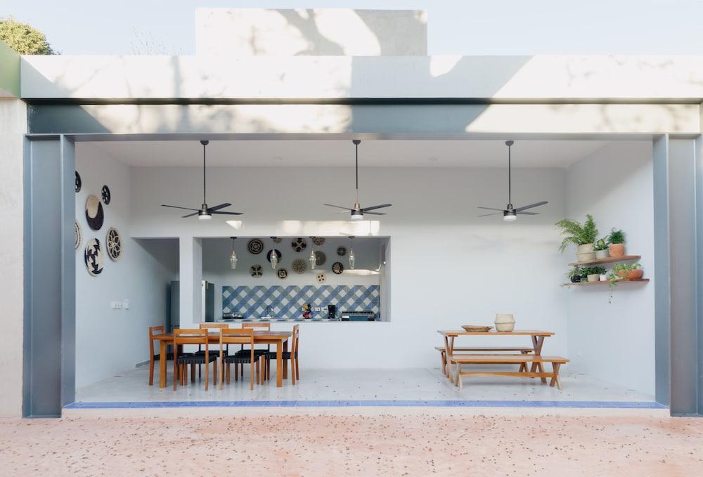 Hostik Hostal - Hostel