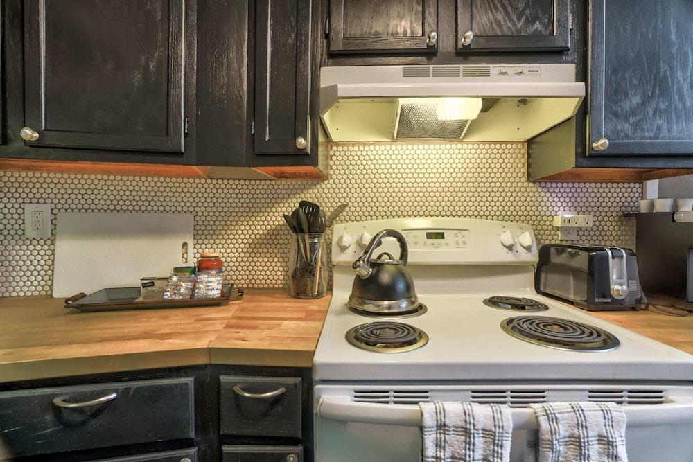 Crystal Cabin Pikes Peak Mountain w/ Wine Cellar