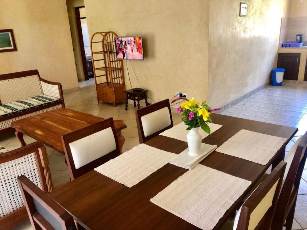 Flametree Beach Homes