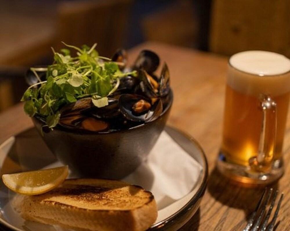 12 Loch View PF Kenmore