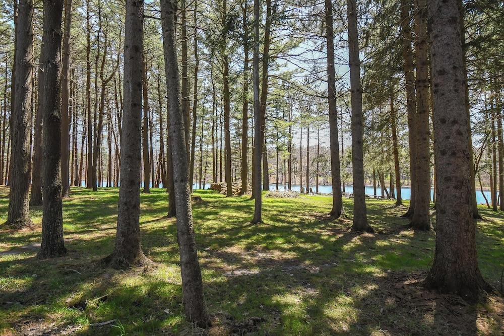 Arrowhead Village 15 by Taylor Made Deep Creek