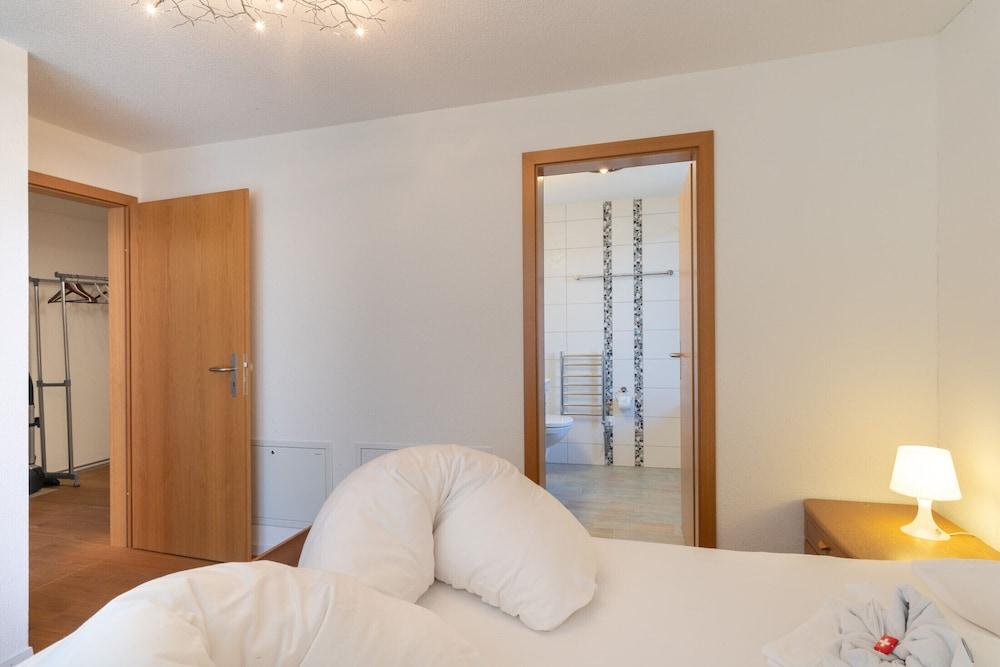 Chalet Apartments Iseltwald