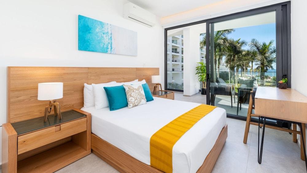 Condo Aria Ocean 306