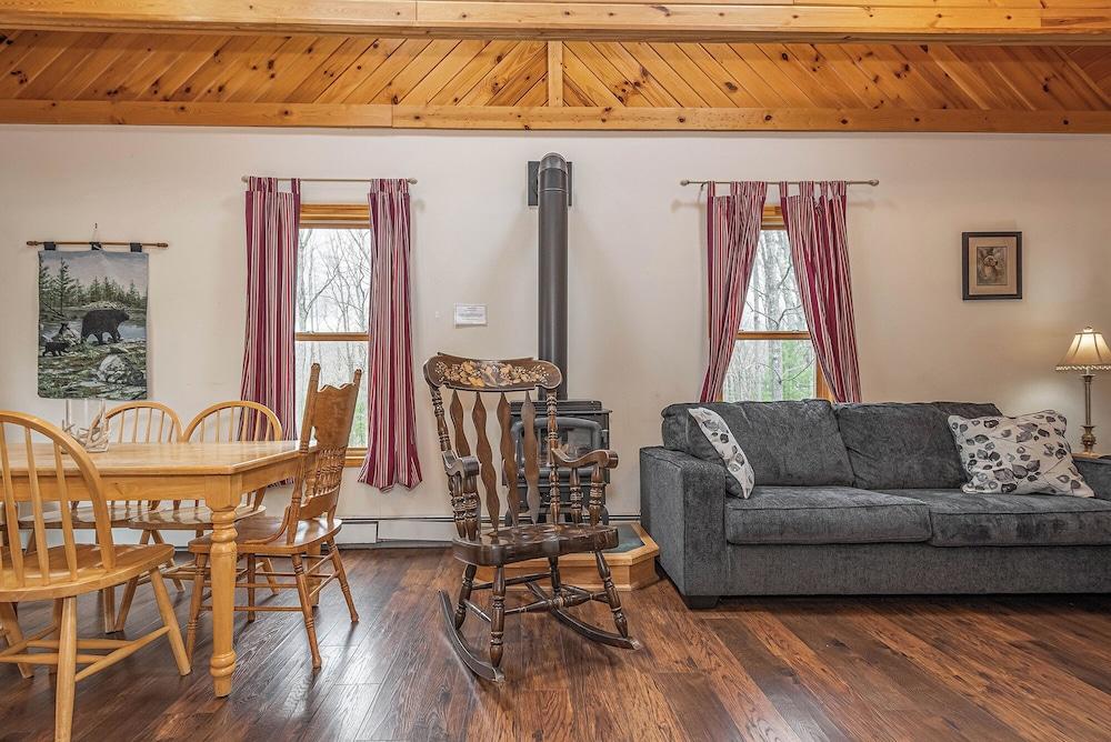 Black Bear Retreat by Taylor Made Deep Creek