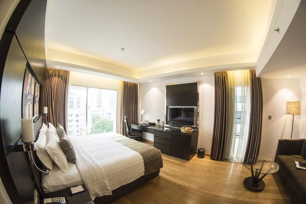 Golden Tulip The Grandmark-Dhaka