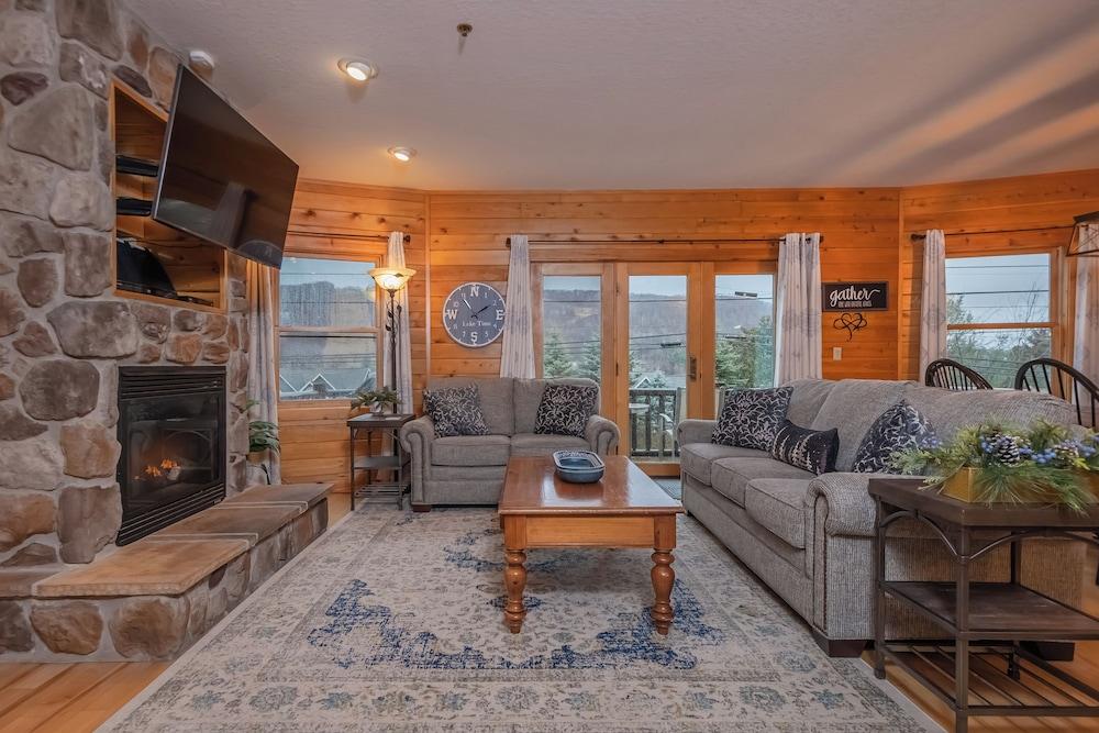 Cedar Shores Villa 14