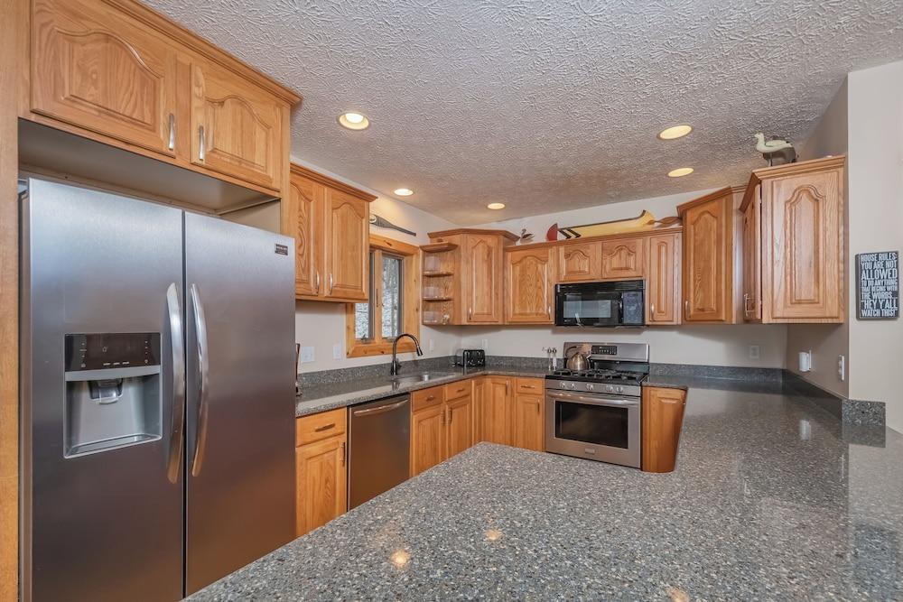 High Country Home by Taylor Made Deep Creek