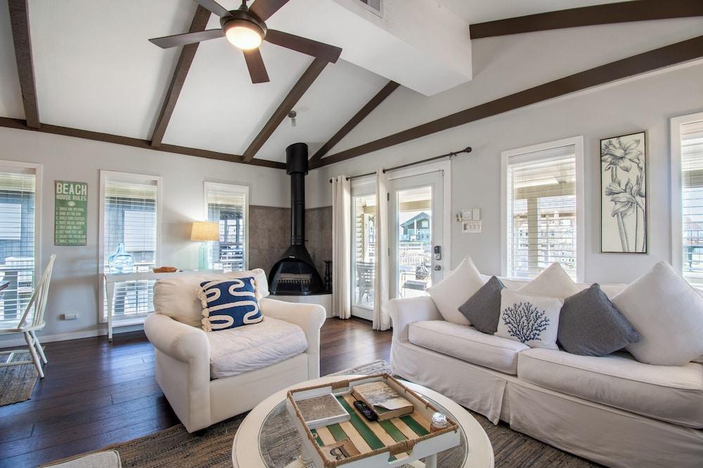 Island Life by Ryson Vacation Rentals