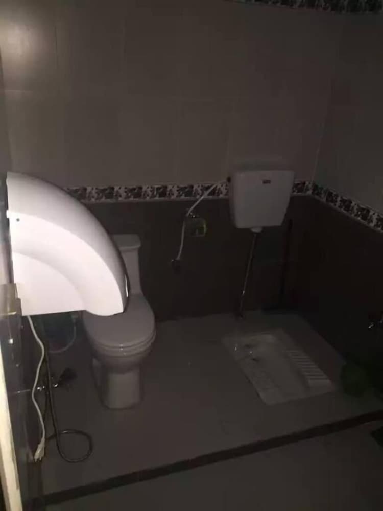 Flora Inn Hotel Naran