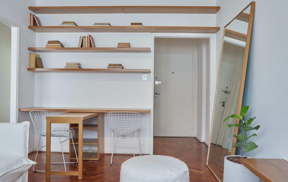 Hestia at Arenales 1200